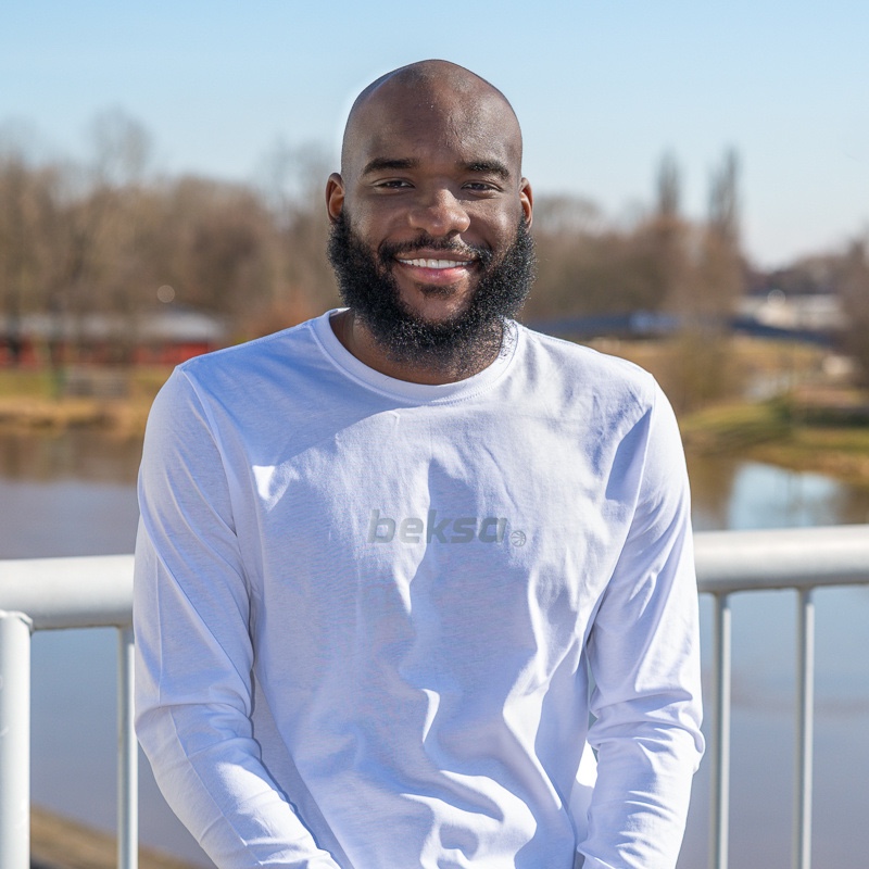 Potisk navrh grafika triko bile